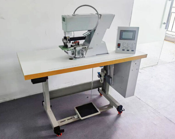AT-212 Belt style hemming machine
