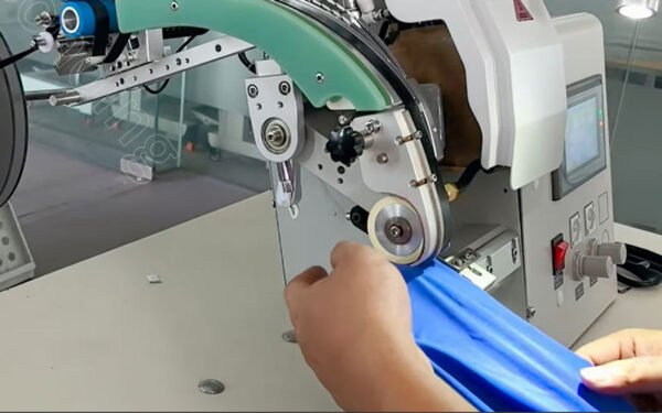 Seamless Strips Laying Down Machine Guide