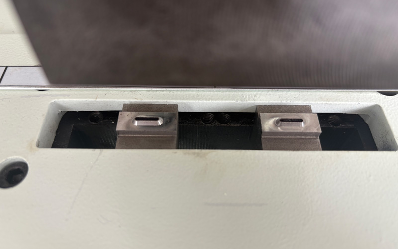 Buttonhole-Machine-Mould